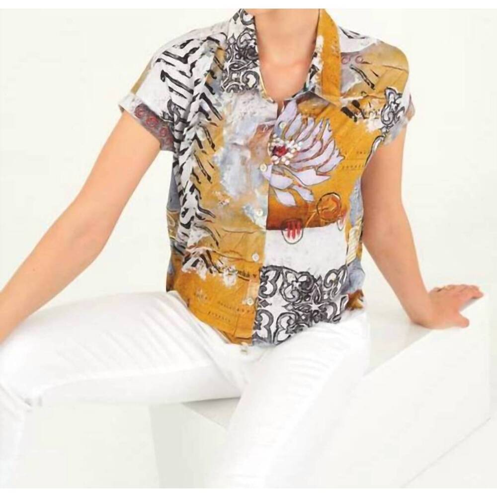 NEW DOLCEZZA good enough knit top with tie at hemline in multi